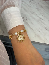 Load image into Gallery viewer, Heavenly Pearl Bracelet Style 4