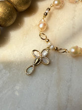 Load image into Gallery viewer, Heavenly Pearl Bracelet Style 5
