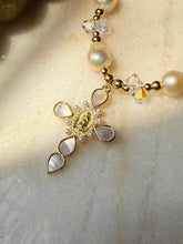 Load image into Gallery viewer, Heavenly Pearl Bracelet Style 7
