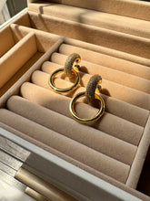 Load image into Gallery viewer, Glamorous Pave Solid Earrings
