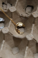 Load image into Gallery viewer, LASSO Necklace Gold
