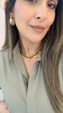 Load image into Gallery viewer, PETAL GOLD Earrings
