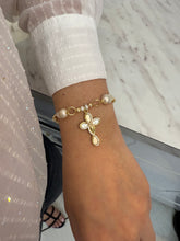 Load image into Gallery viewer, Heavenly Pearl Bracelet Style 5
