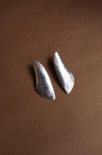 Load image into Gallery viewer, PHOEBE Earrings Silver
