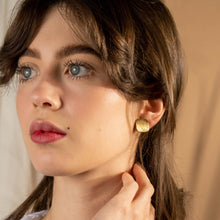 Load image into Gallery viewer, &#39;ARTICA&#39; Square Earring
